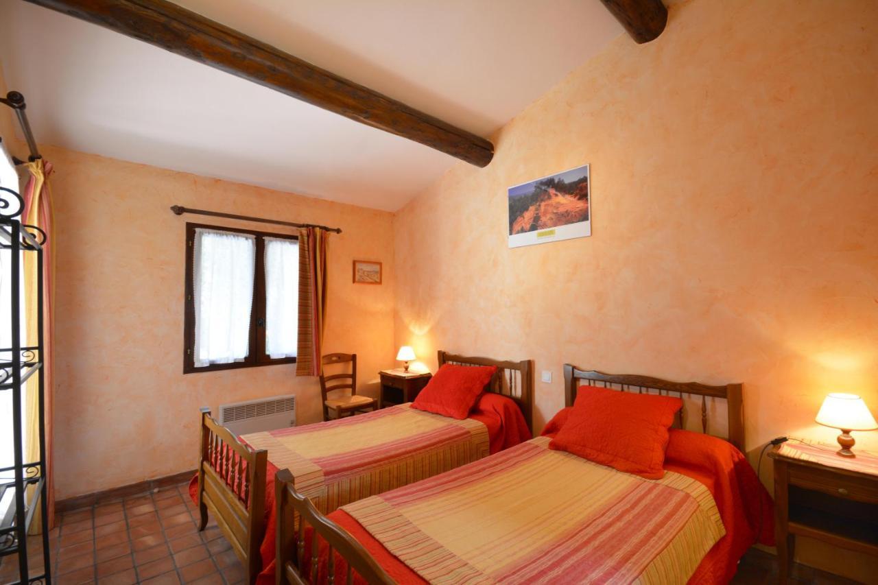 Chambre d'Hôtes Au Vieux Chêne Grillon Exterior foto